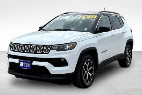 White 2025 Jeep Compass Limited for sale in Marshalltown, IA