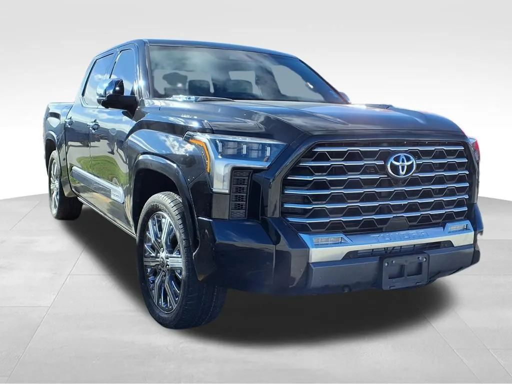 2023 Toyota Tundra CapStone photo 3