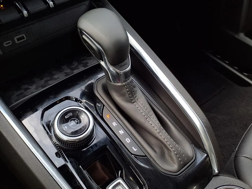 2026 Gmc Canyon Elevation photo 4