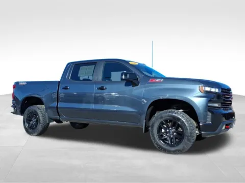 Another view of 2021 Chevrolet Silverado 1500 LT Trail Boss for sale in Columbus, NE at Gregg Young Chevrolet GMC of Columbus