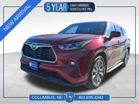 Red 2022 Toyota Highlander Limited for sale in Columbus, NE