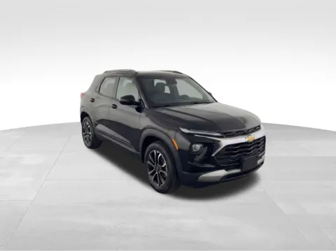 Photos of 2025 Chevrolet TrailBlazer LT for sale in Columbus, NE at Gregg Young Chevrolet GMC of Columbus