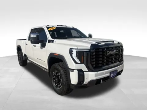 More photos of 2024 GMC Sierra 2500 HD Denali Ultimate at Gregg Young Chevrolet GMC of Columbus, NE