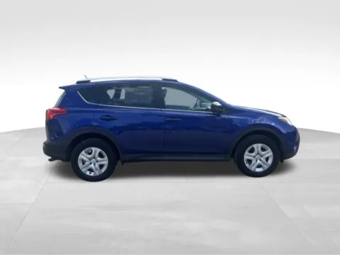 More photos of 2015 Toyota RAV4 LE at Gregg Young Chevrolet GMC of Columbus, NE
