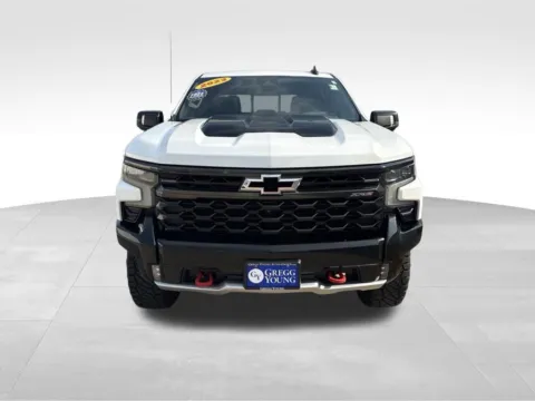 More photos of 2023 Chevrolet Silverado 1500 ZR2 at Gregg Young Chevrolet GMC of Columbus, NE