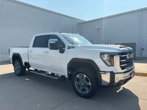 More photos of 2026 GMC Sierra 2500 HD SLT at Gregg Young Chevrolet GMC of Columbus, NE
