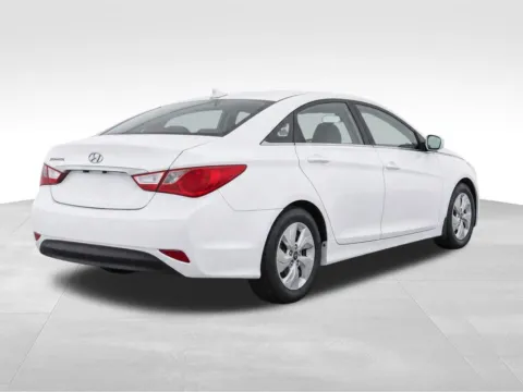 More photos of 2014 Hyundai Sonata GLS at Gregg Young Chevrolet GMC of Columbus, NE