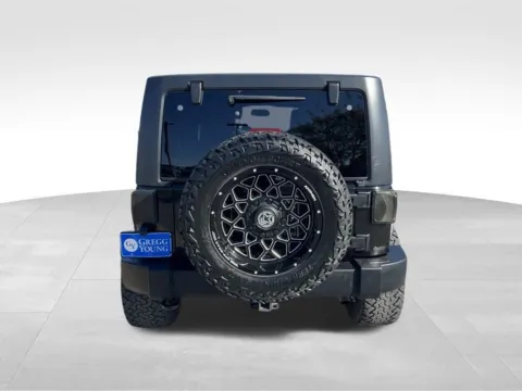 More photos of 2014 Jeep Wrangler Unlimited Sahara at Gregg Young Chevrolet - Omaha, NE