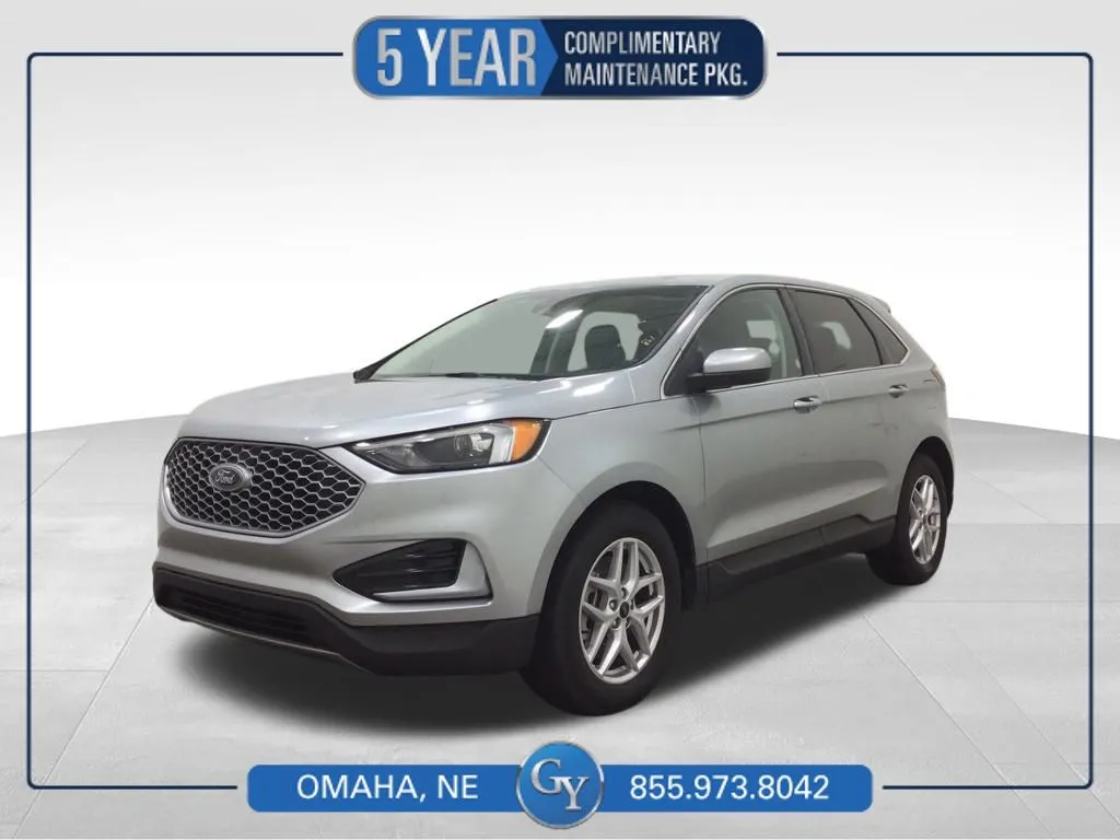 Silver 2024 Ford Edge SEL for sale in Omaha, NE