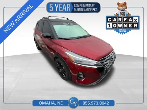 Red 2022 Nissan Kicks SR for sale in Omaha, NE