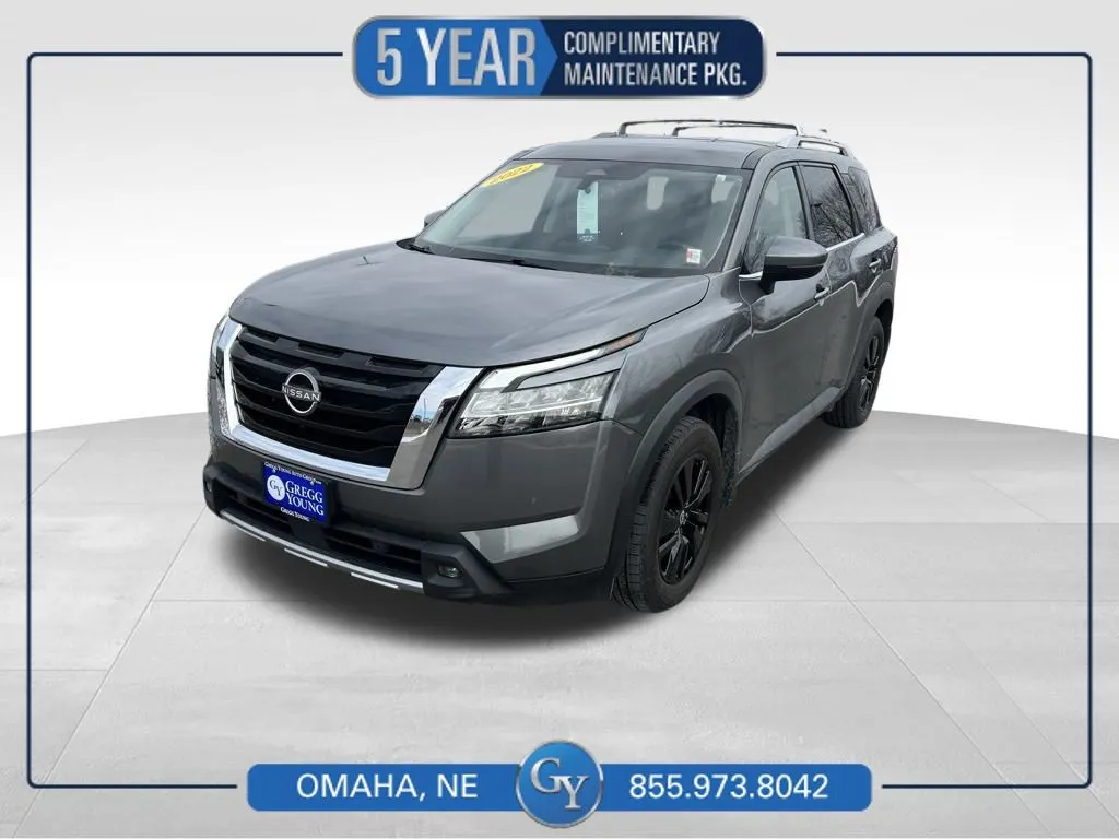 2022 Nissan Pathfinder SL for sale in Omaha, NE