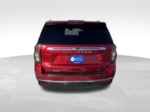 More photos of 2021 Chevrolet Suburban LT at Gregg Young Chevrolet - Omaha, NE