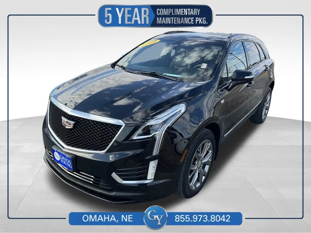 Black 2021 Cadillac XT5 Sport for sale in Omaha, NE