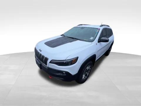 More photos of 2020 Jeep Cherokee Trailhawk at Gregg Young Chevrolet - Omaha, NE