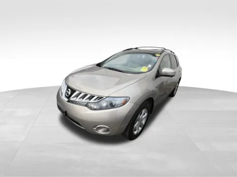 More photos of 2010 Nissan Murano SL at Gregg Young Chevrolet - Omaha, NE