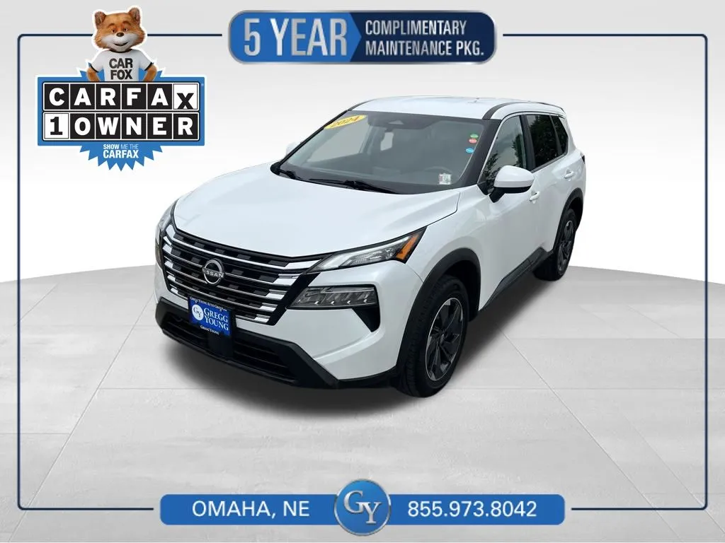 White 2024 Nissan Rogue SV for sale in Omaha, NE