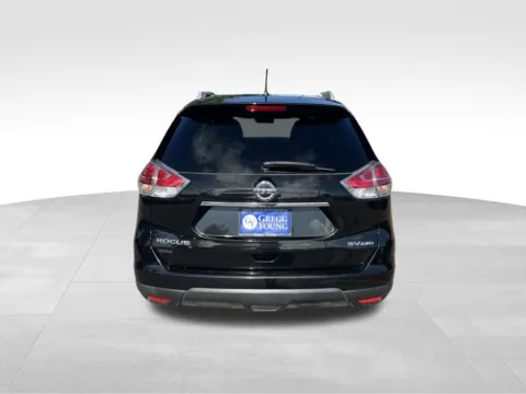 More photos of 2016 Nissan Rogue SV at Gregg Young Chevrolet of Omaha, NE