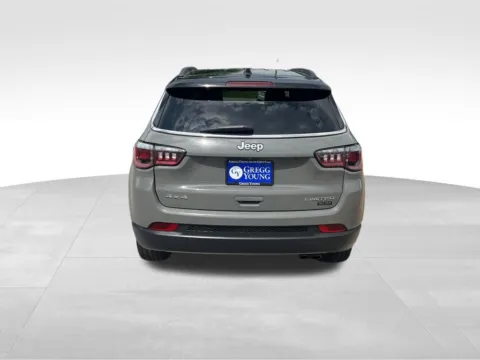 More photos of 2020 Jeep Compass Limited at Gregg Young Chevrolet of Omaha, NE
