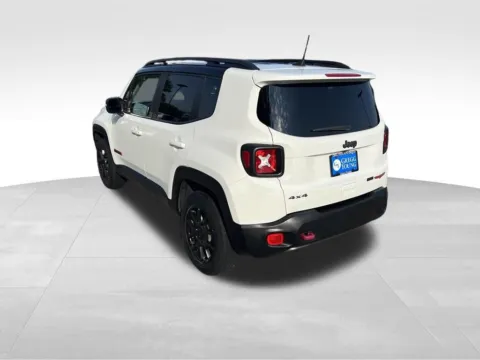 More photos of 2020 Jeep Renegade Trailhawk at Gregg Young Chevrolet of Omaha, NE