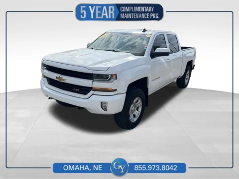 White 2018 Chevrolet Silverado 1500 LT for sale in Omaha, NE