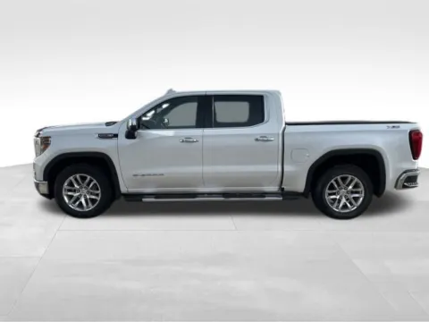 More photos of 2019 GMC Sierra 1500 SLT at Gregg Young Buick GMC Indianola, IA
