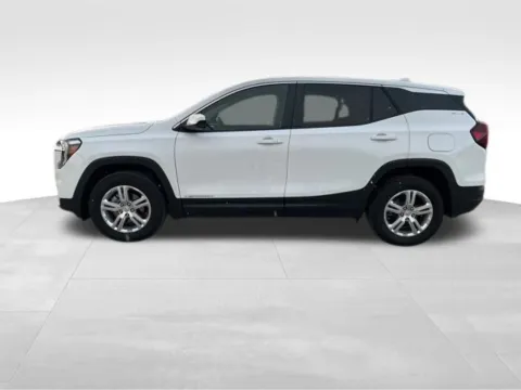 More photos of 2024 GMC Terrain SLE at Gregg Young Buick GMC Indianola, IA