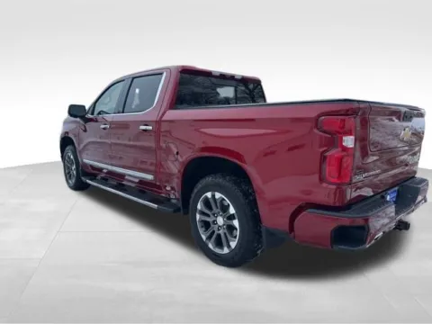 More photos of 2025 Chevrolet Silverado 1500 High Country at Gregg Young Buick GMC Indianola, IA