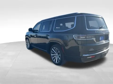 More photos of 2023 Jeep Grand Wagoneer Series II at Gregg Young Buick GMC Indianola, IA
