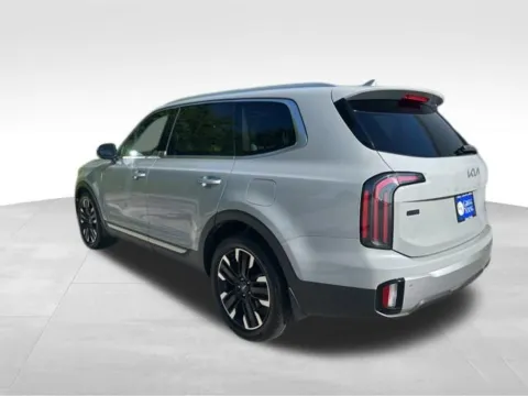 Another view of 2023 Kia Telluride SX for sale in Indianola, IA at Gregg Young Buick GMC Indianola