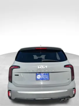 More photos of 2023 Kia Telluride SX at Gregg Young Buick GMC Indianola, IA
