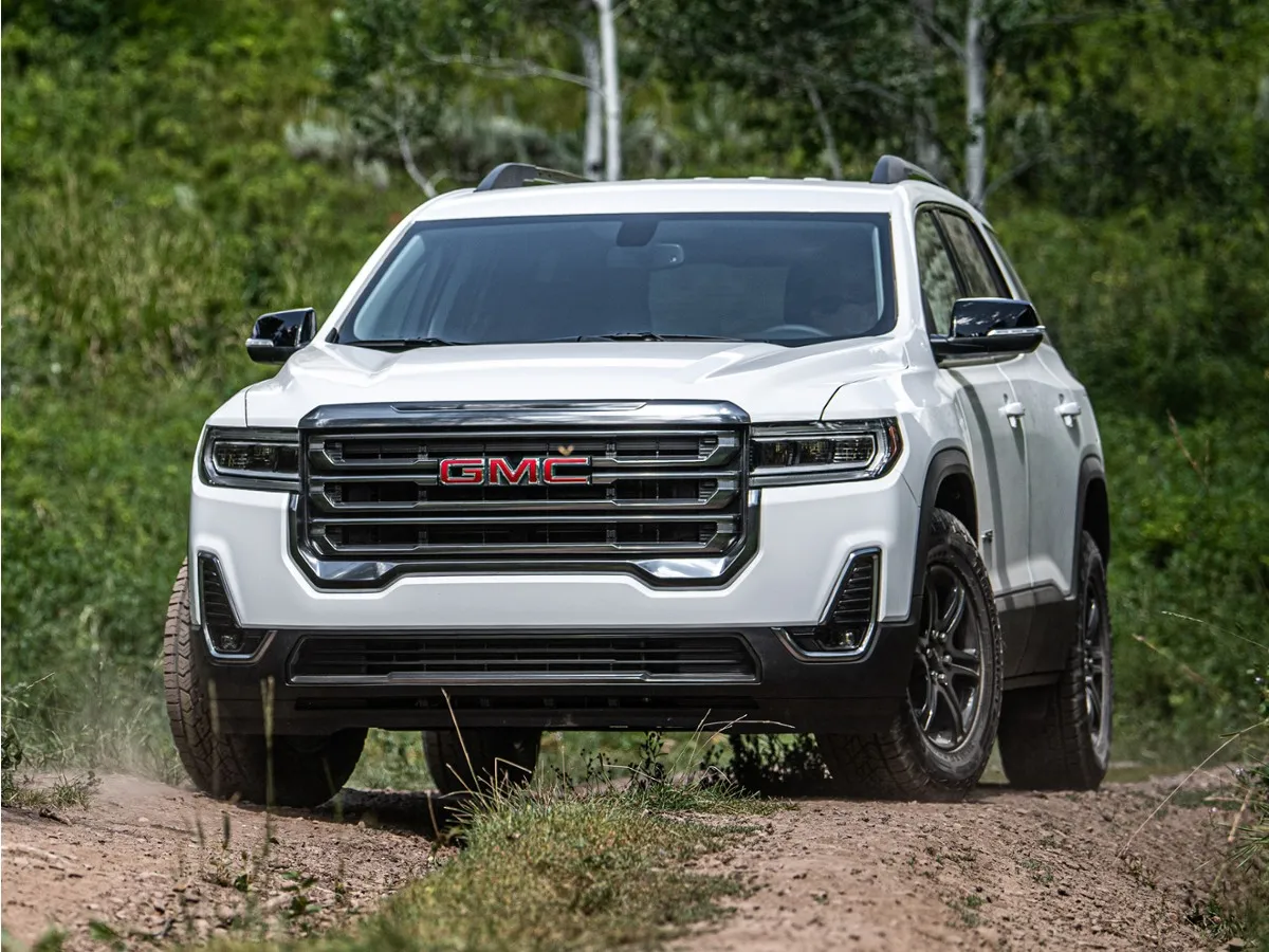 2021 GMC Acadia SLT for sale in Indianola, IA