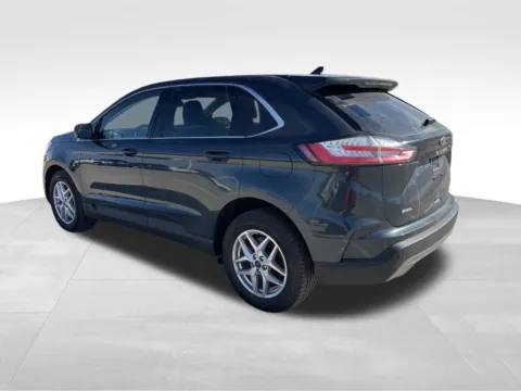 More photos of 2022 Ford Edge SEL at Gregg Young Chevrolet of Norwalk, IA