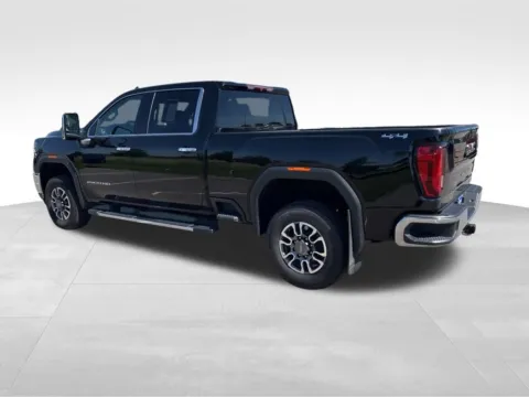 More photos of 2022 GMC Sierra 2500HD SLT at Gregg Young Chevrolet of Norwalk, IA