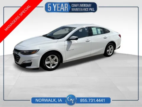White 2024 Chevrolet Malibu LT for sale in Norwalk, IA