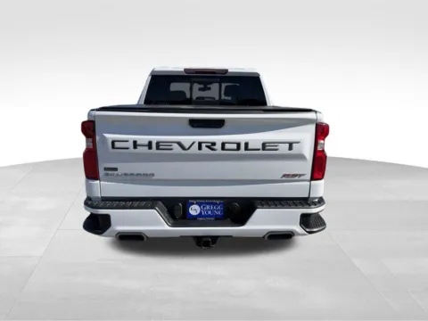 More photos of 2021 Chevrolet Silverado 1500 RST at Gregg Young Chevrolet of Norwalk, IA