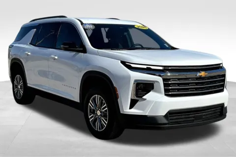 More photos of 2026 Chevrolet Traverse LT at Gregg Young Chevrolet of Norwalk, IA