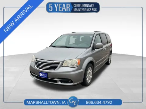 Silver 2014 Chrysler Town & Country Touring for sale in Marshalltown, IA