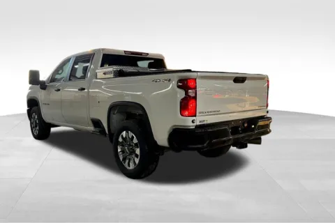 More photos of 2024 Chevrolet Silverado 2500HD Custom at Gregg Young Chevrolet Marshalltown, IA