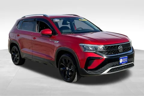 More photos of 2022 Volkswagen Taos 1.5T SE at Gregg Young Chevrolet Marshalltown, IA
