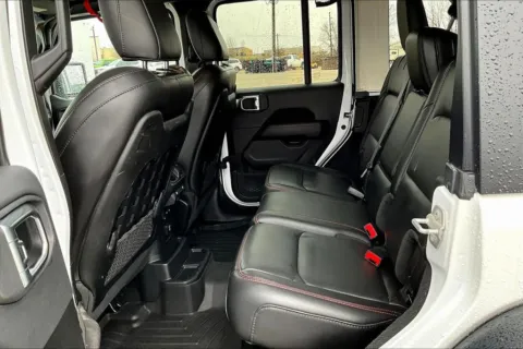 More photos of 2022 Jeep Wrangler Unlimited Rubicon at Gregg Young Chevrolet Marshalltown, IA