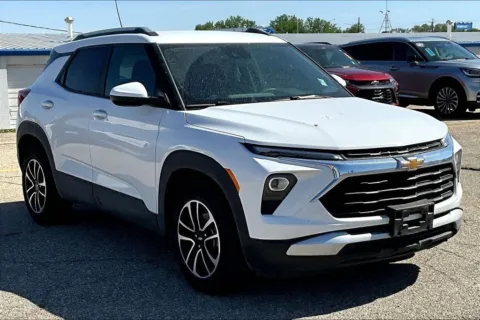 Photos of 2025 Chevrolet TrailBlazer LT for sale in Marshalltown, IA at Gregg Young Chevrolet Marshalltown