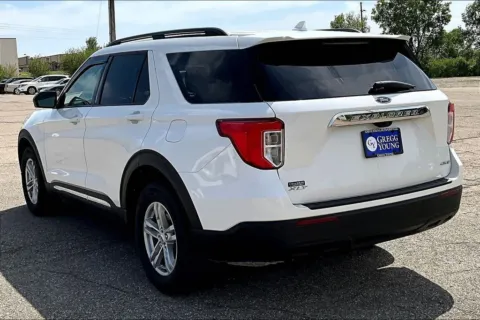 Another view of 2022 Ford Explorer XLT for sale in Marshalltown, IA at Gregg Young Chevrolet Marshalltown