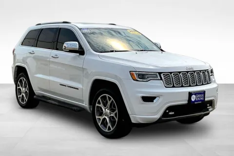 Another view of 2021 Jeep Grand Cherokee Overland for sale in Marshalltown, IA at Gregg Young Chevrolet Marshalltown