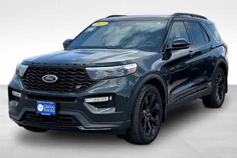 Green 2023 Ford Explorer ST for sale in Marshalltown, IA