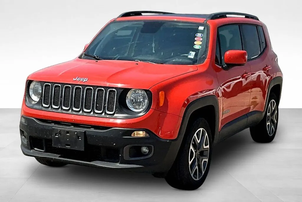 Orange 2018 Jeep Renegade Latitude for sale in Marshalltown, IA