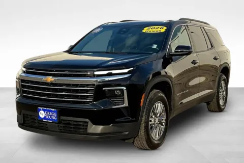 Black 2026 Chevrolet Traverse LT for sale in Marshalltown, IA