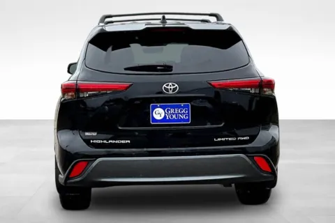 More photos of 2020 Toyota Highlander Limited at Gregg Young Chevrolet Marshalltown, IA