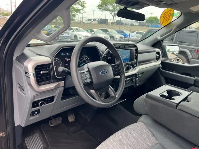 2023 Ford F-150 XLT photo 4