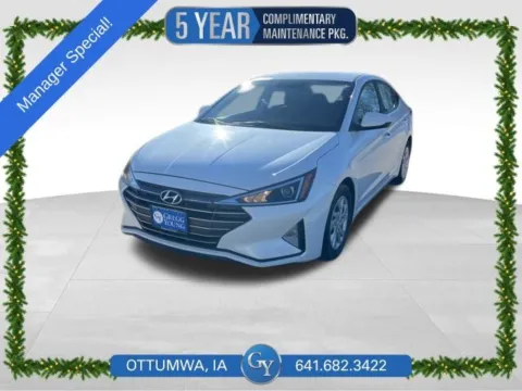 White 2019 Hyundai Elantra SE for sale in Ottumwa, IA