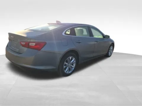 More photos of 2024 Chevrolet Malibu LT at Gregg Young Toyota of Ottumwa, IA